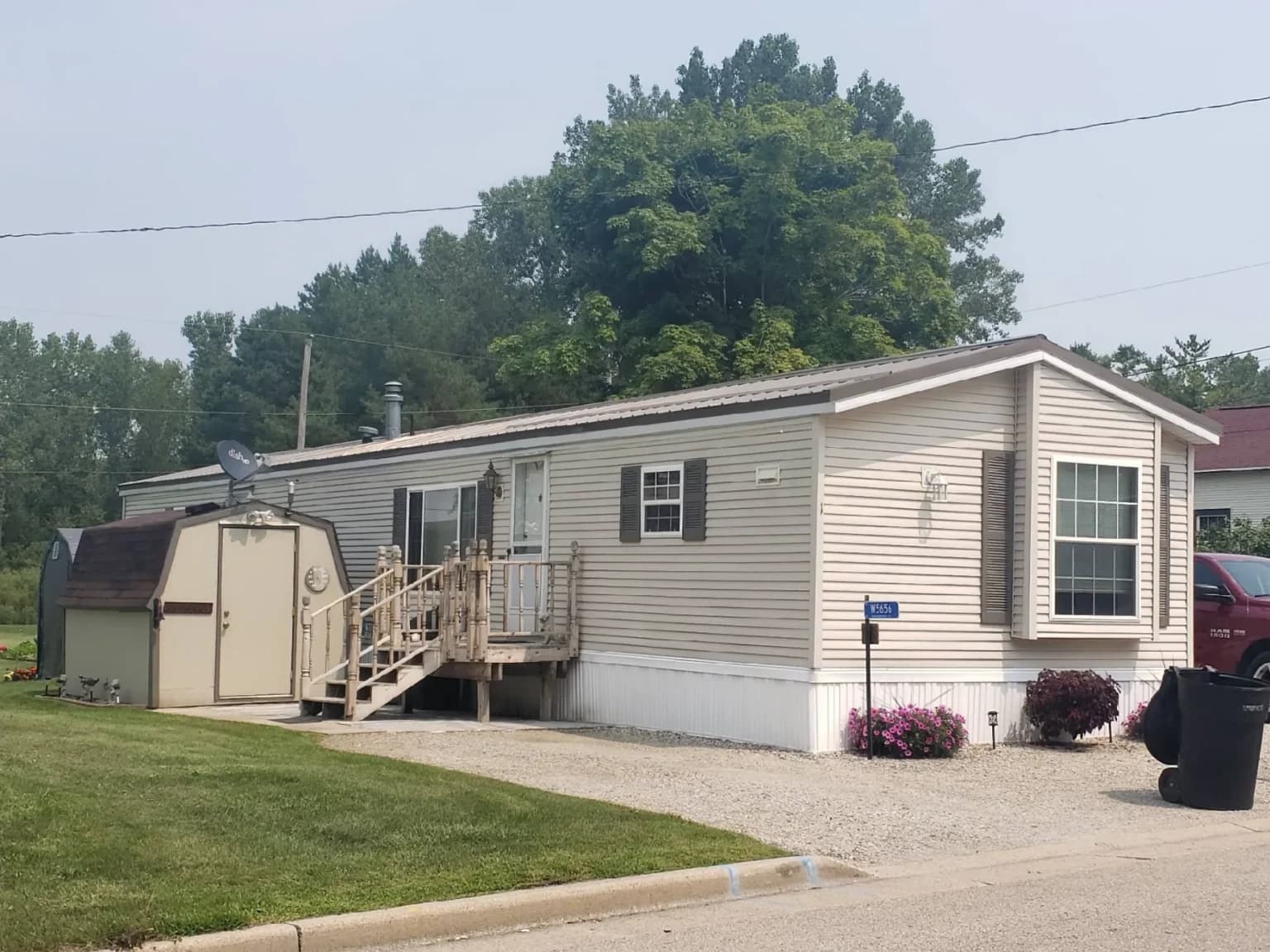Nichols MHP - Manufactured housing community in WI